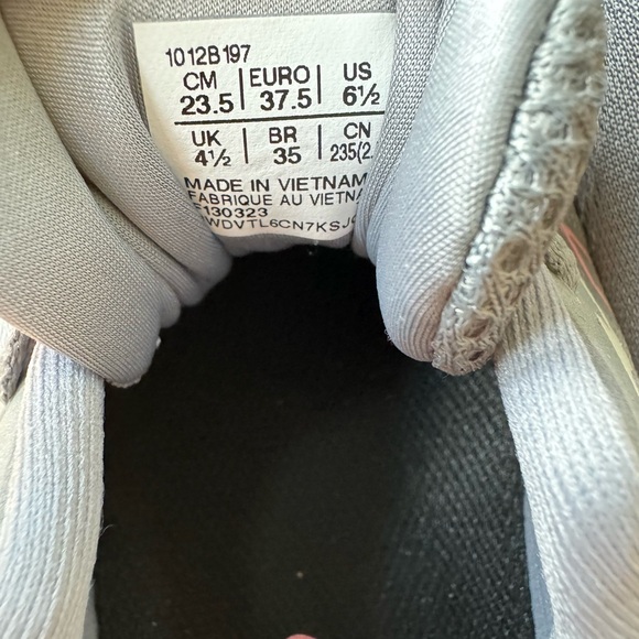 ASICS GT-1000 11 Running Shoes - Picture 9 of 9